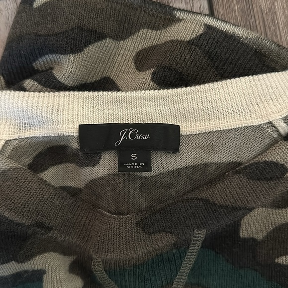 J.Crew Sweater - Picture 3 of 3